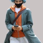 zoe-kravitz-kimi-2022-blue-coat