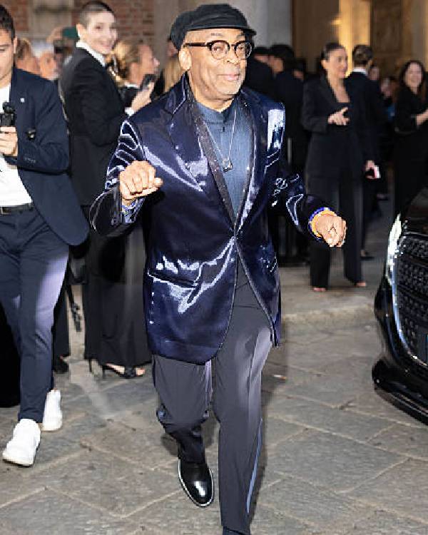 Milan Fashion Week Spike Lee Blazer (2) Milan Fashion Week Spike Lee Blazer