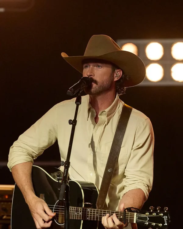 The Voice Season 30 Riley Green Beige Shirt