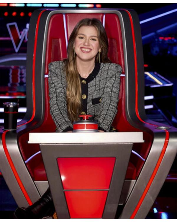The Voice US S30 Kelly Clarkson Cropped Tweed Cardigan The Voice US S30 Kelly Clarkson Cropped Tweed Cardigan